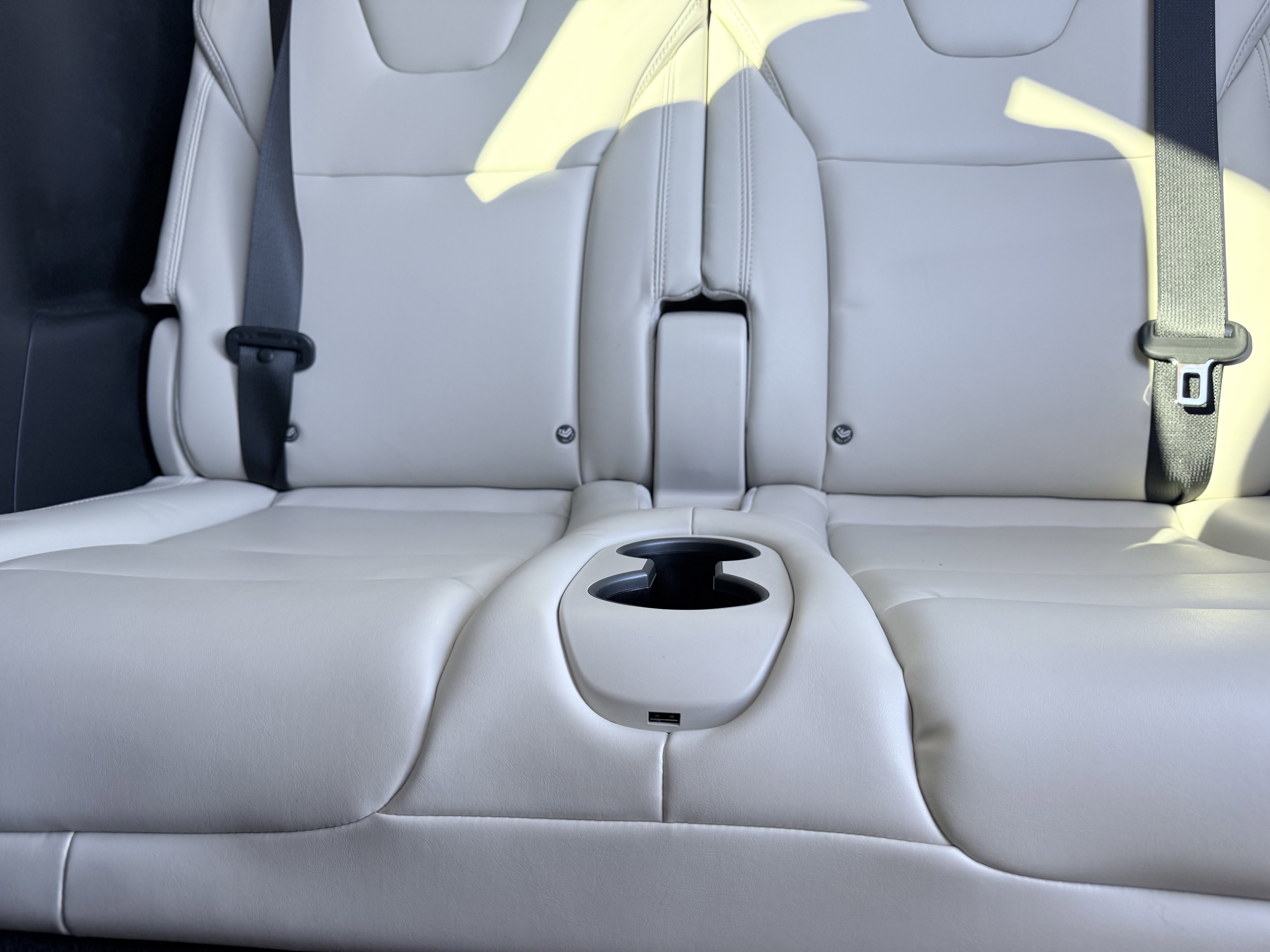 Used 2019 Tesla Model X 75D image 36