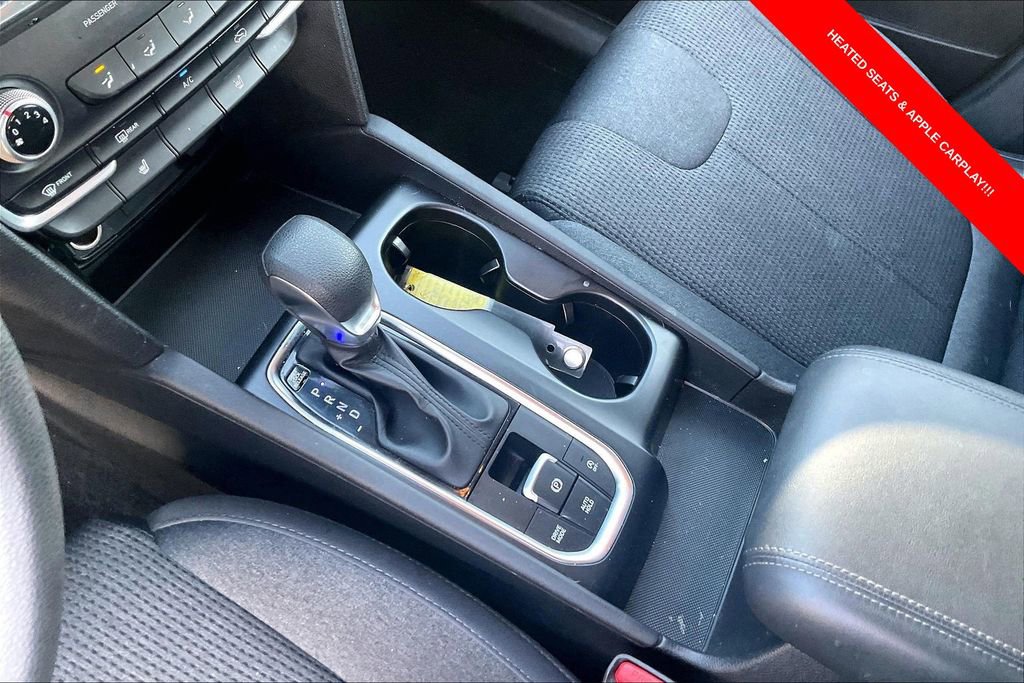 Used 2019 Hyundai Santa Fe SEL FWD image 16