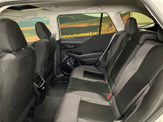 Used 2025 Subaru Outback Premium AWD/4WD image 52