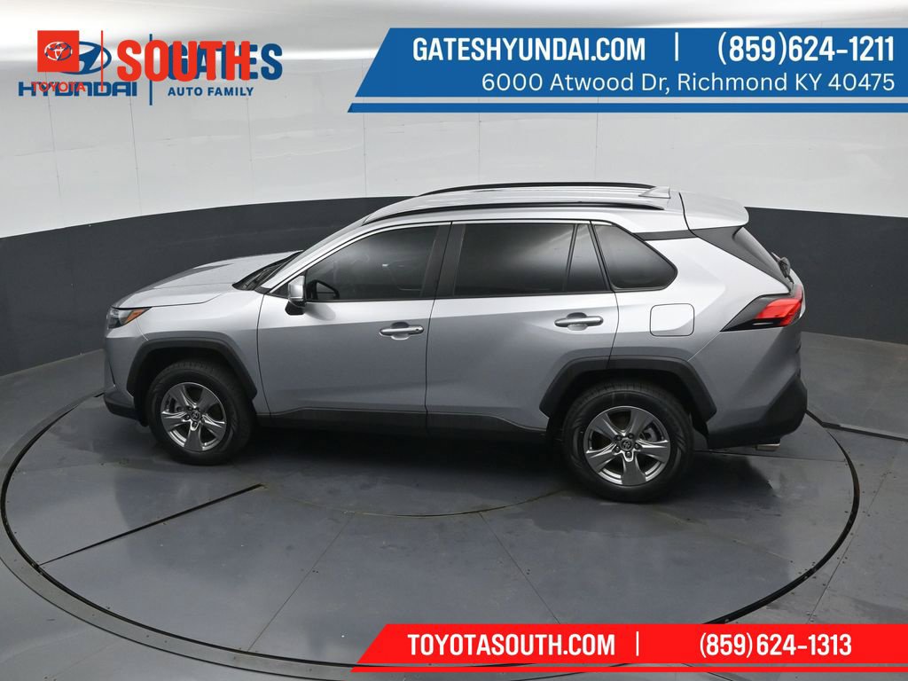 Used 2024 Toyota RAV4 XLE AWD/4WD image 48