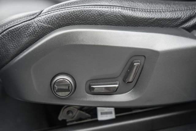 Used 2022 Volvo XC90 T6 Momentum w/ Advanced Package image 38