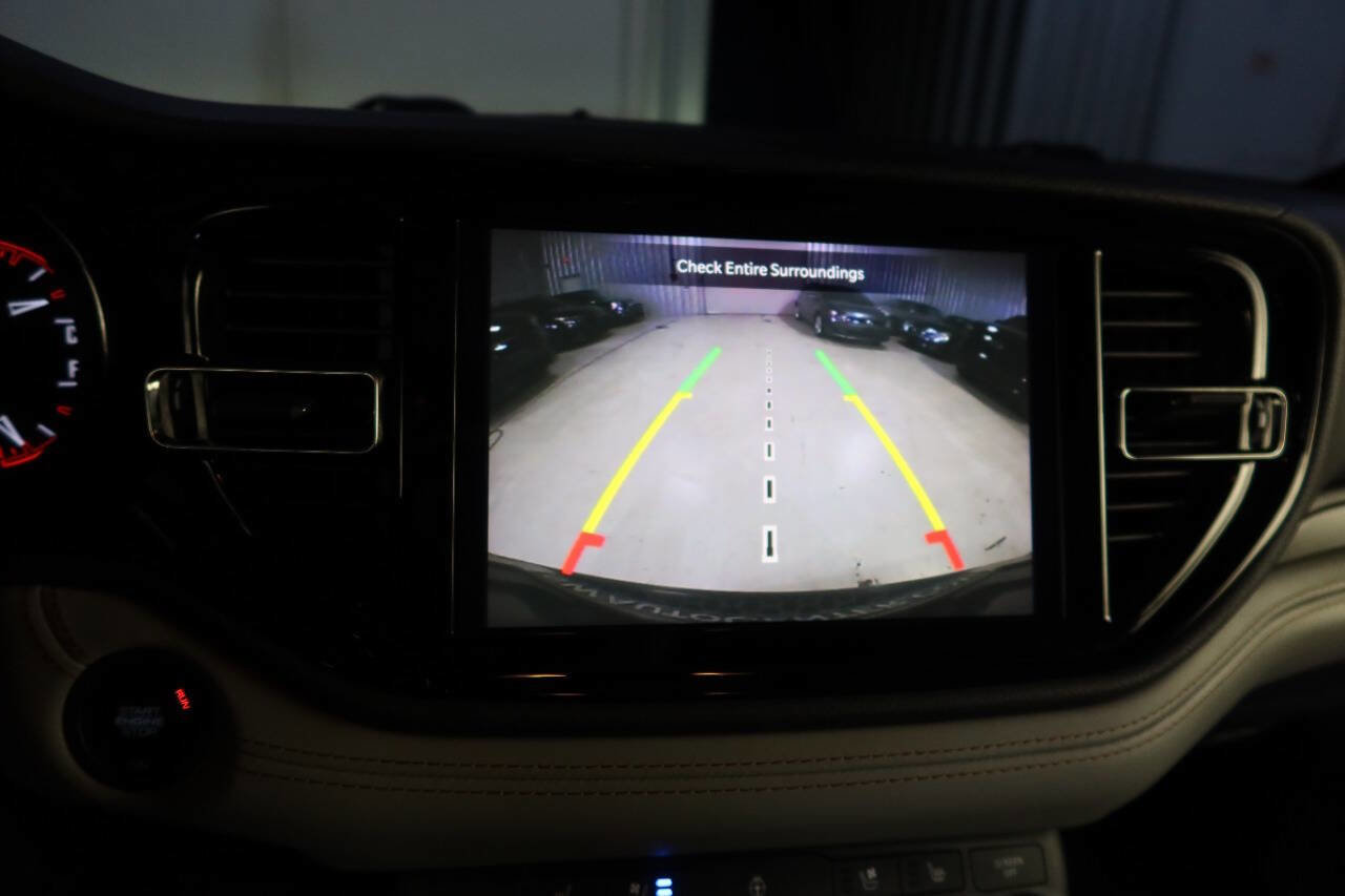 Used 2021 Dodge Durango R/T w/ Blacktop Package RWD image 25