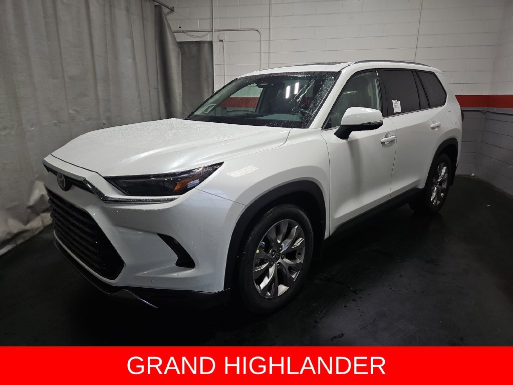 New 2026 Toyota Grand Highlander AWD image 3