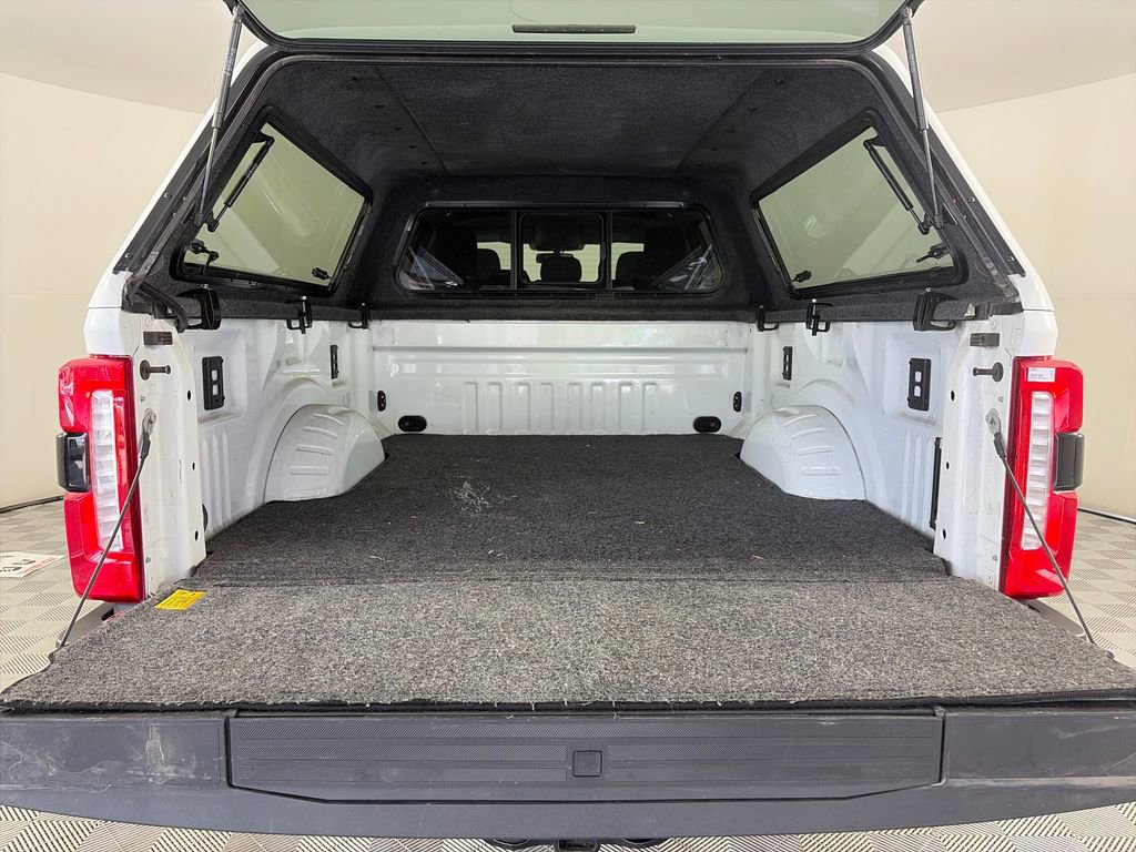 Certified 2024 Ford F350 XLT w/ Black Appearance Package image 28