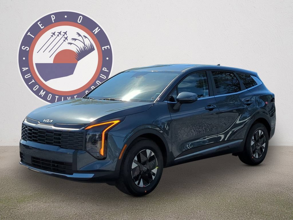 New 2026 Kia Sportage LX FWD image 2