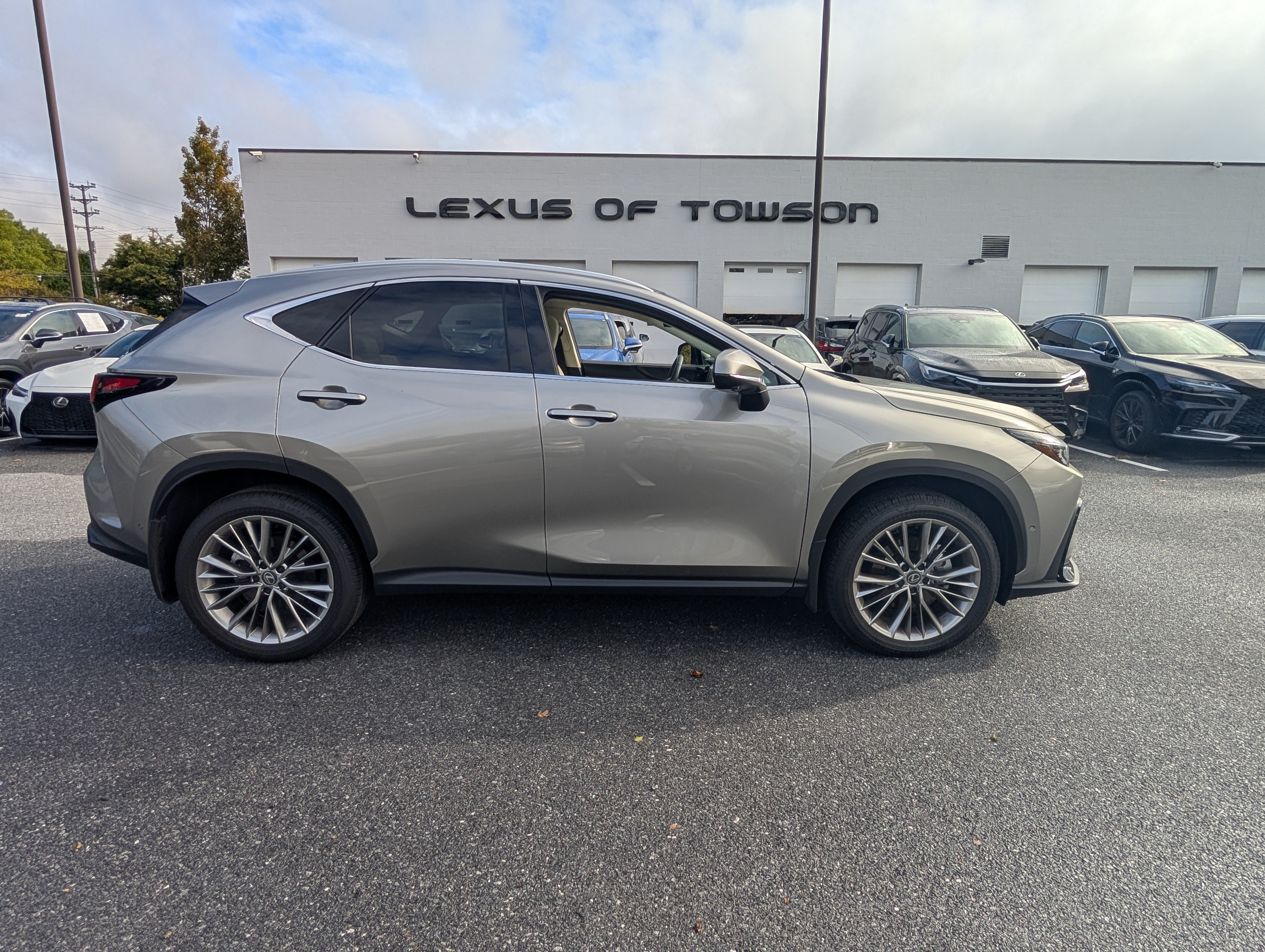 Certified 2026 Lexus NX 350 AWD w/ Accessory Package (2T) image 2