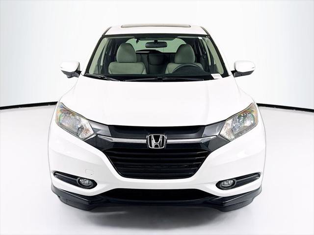 Used 2018 Honda HR-V EX image 2
