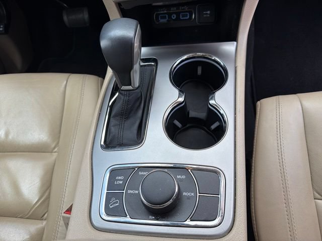 Used 2019 Jeep Grand Cherokee Limited w/ Trailer Tow Group IV AWD/4WD image 20