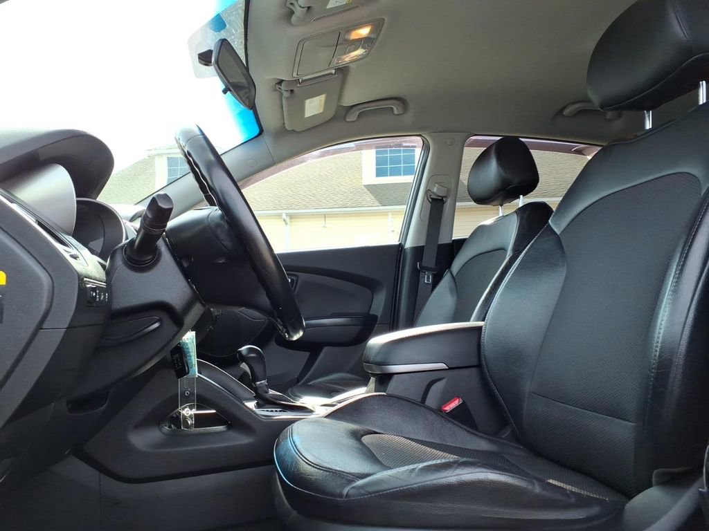 Used 2014 Hyundai Tucson SE image 27