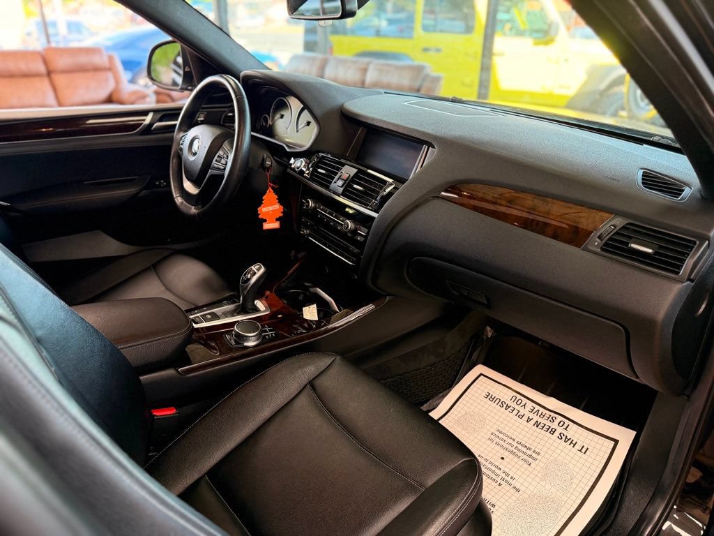 Used 2018 BMW X4 xDrive28i AWD/4WD image 23