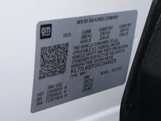 Used 2025 Chevrolet Trax ACTIV w/ Sunroof Package image 27