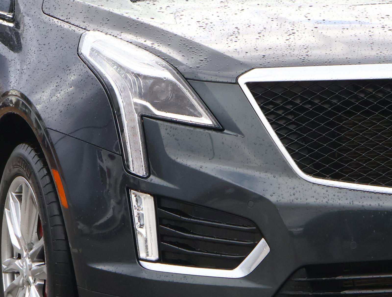 Certified 2023 Cadillac XT5 Sportv image 9