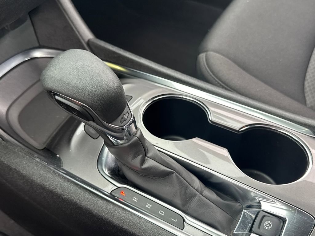Used 2024 Chevrolet Malibu LT image 15