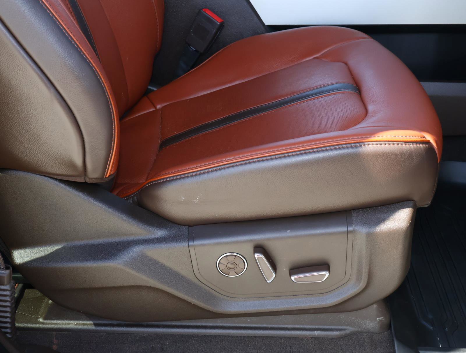 Used 2020 Ford F150 King Ranch w/ Equipment Group 601A Luxury image 22