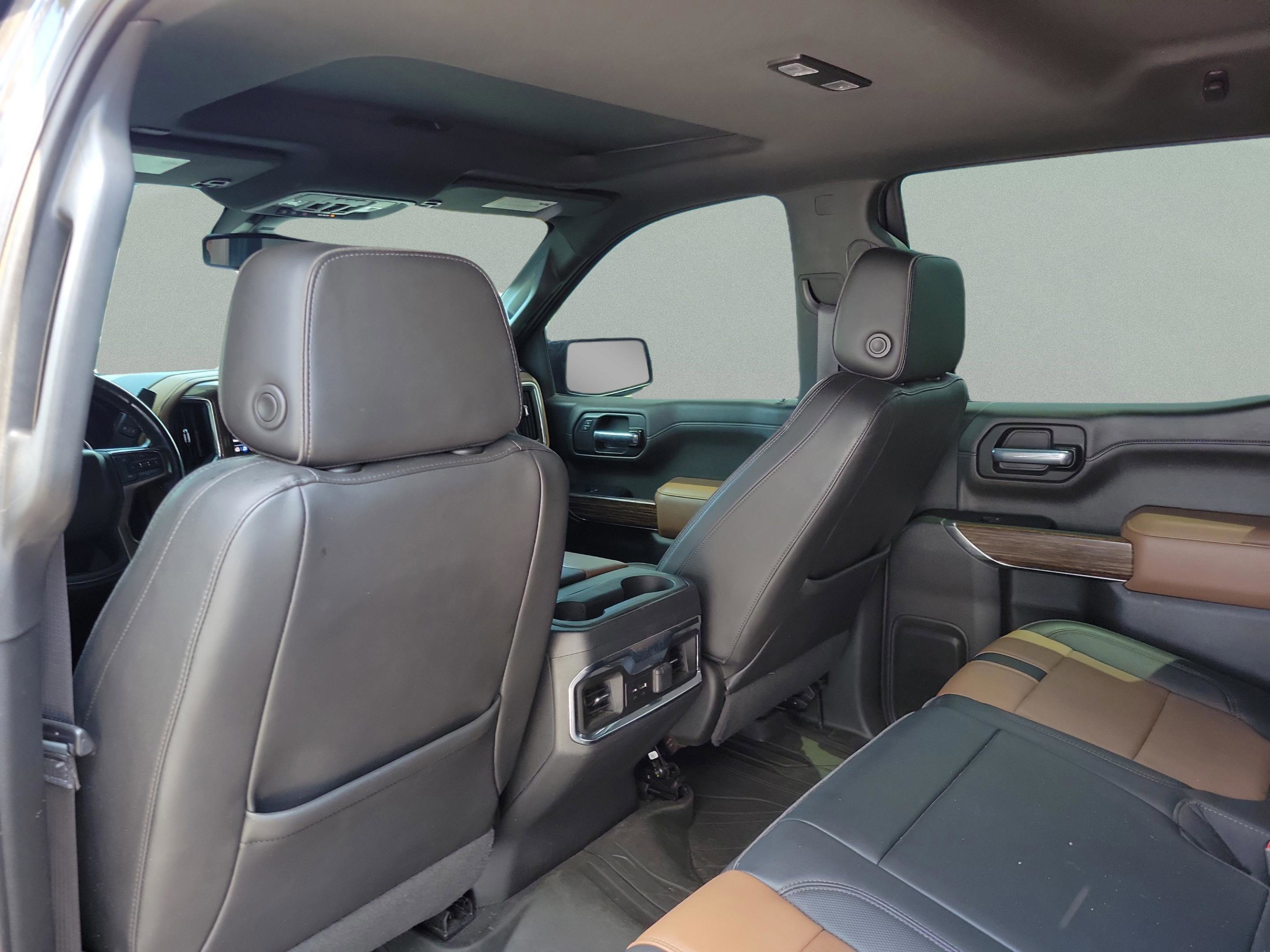 Used 2021 Chevrolet Silverado 1500 High Country AWD/4WD image 12