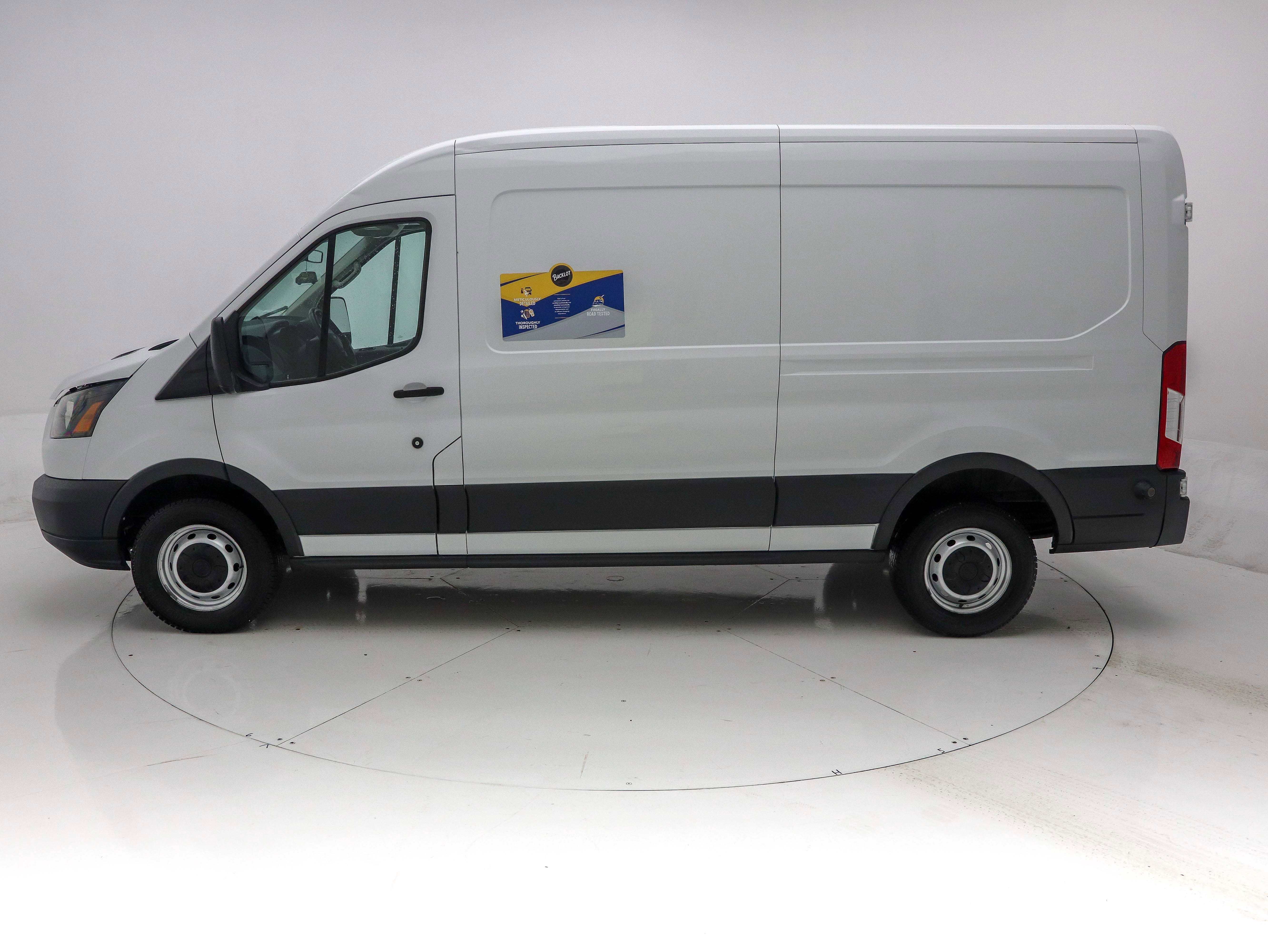 Used 2016 Ford Transit 250 148 Medium Roof image 44
