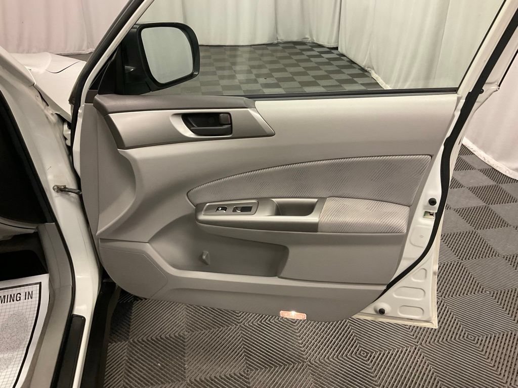 Used 2010 Subaru Forester 2.5X AWD/4WD image 26