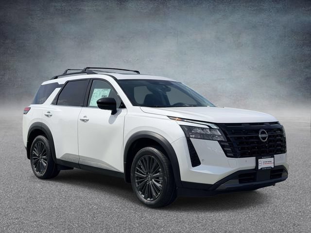 New 2026 Nissan Pathfinder SL w/ SL Premium Package AWD/4WD image 1