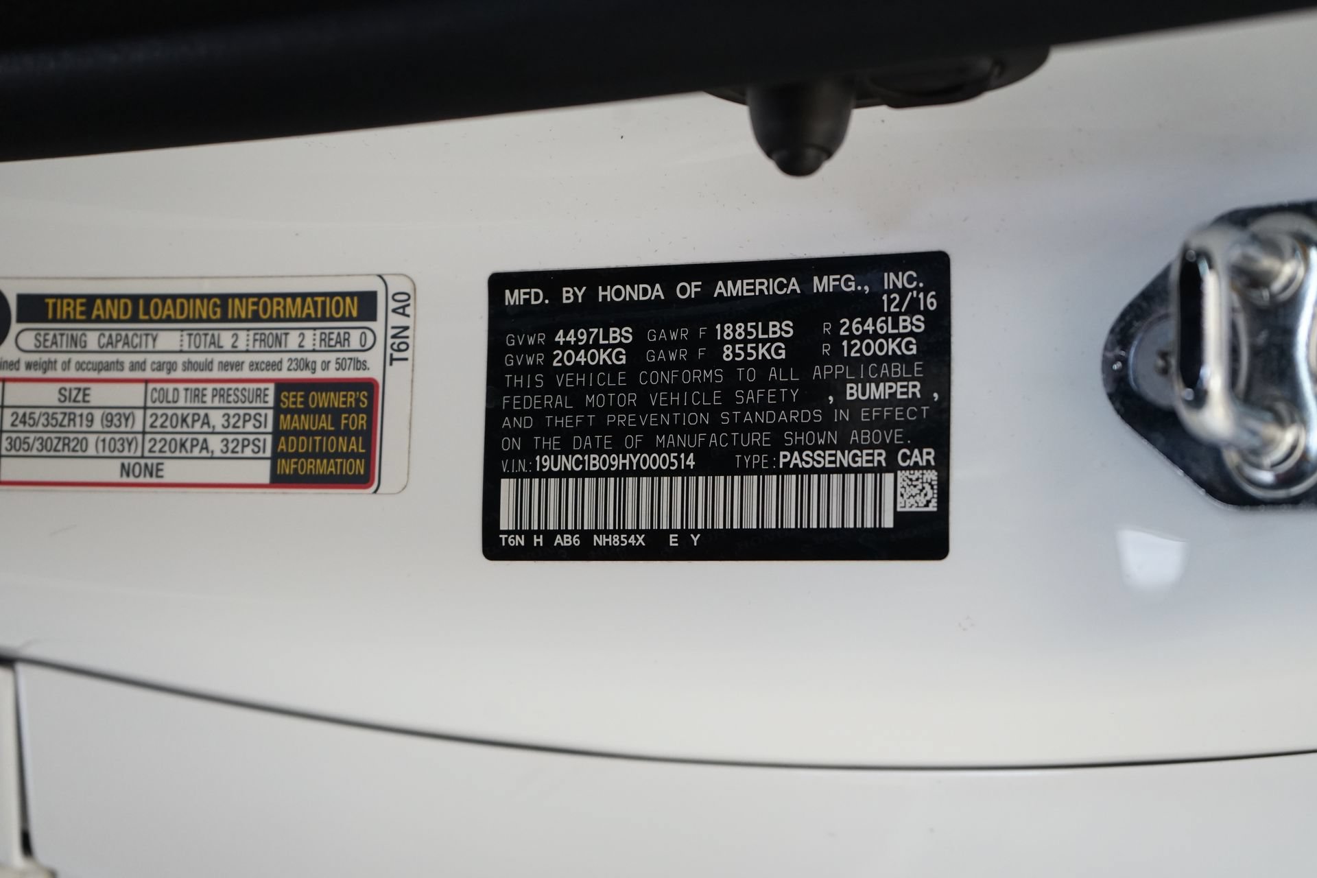 Used 2017 Acura NSX AWD/4WD image 26