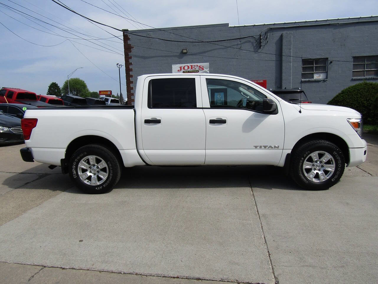 Used 2021 Nissan Titan S w/ S Utility Package AWD/4WD image 7