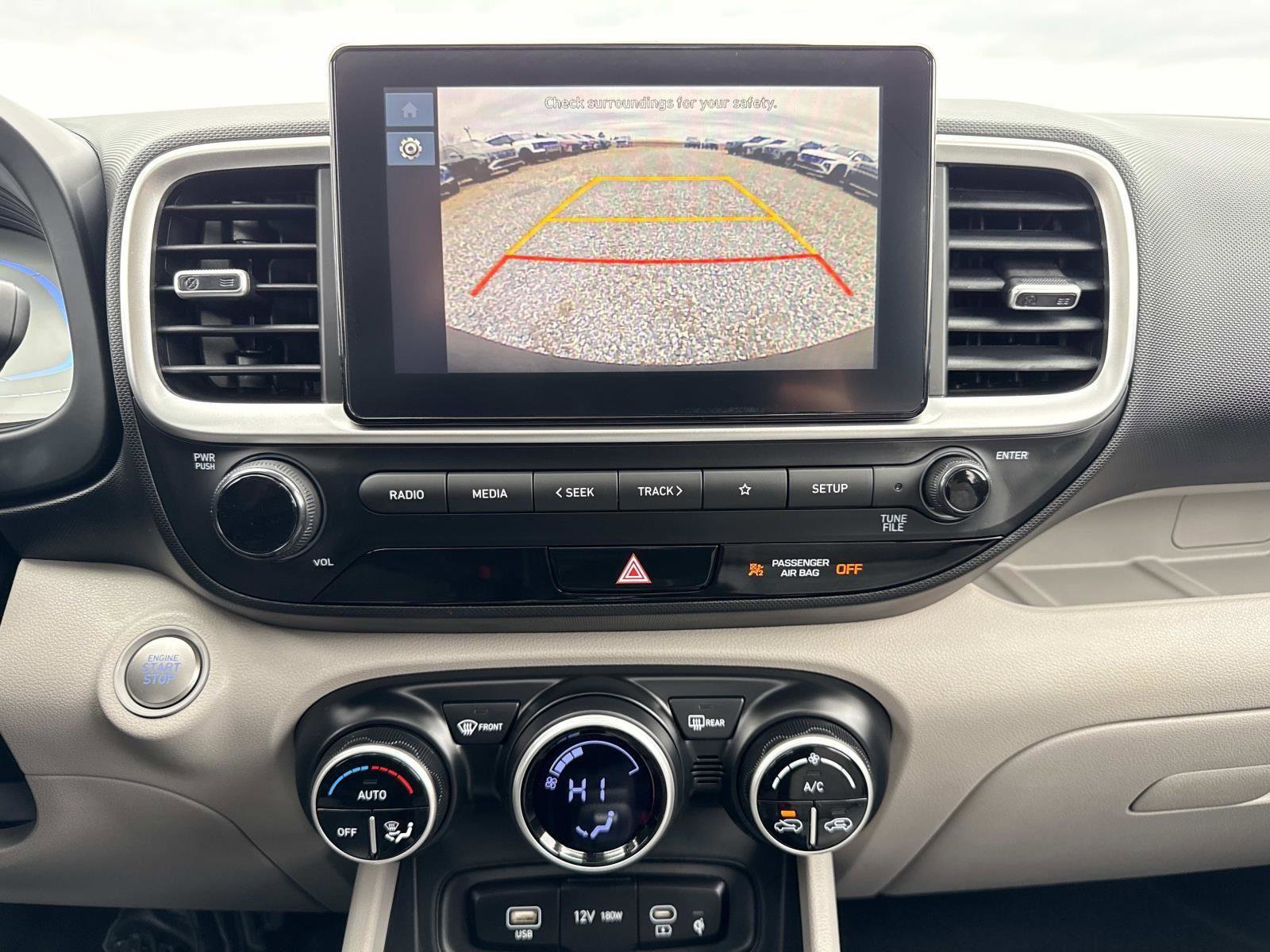New 2026 Hyundai Venue SEL FWD image 4