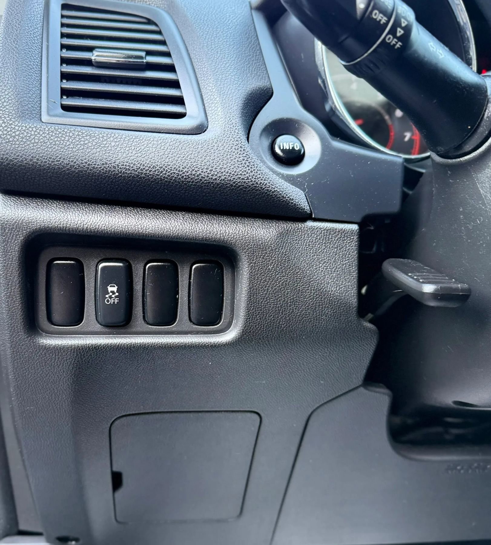 Used 2016 Mitsubishi Outlander Sport ES FWD image 22