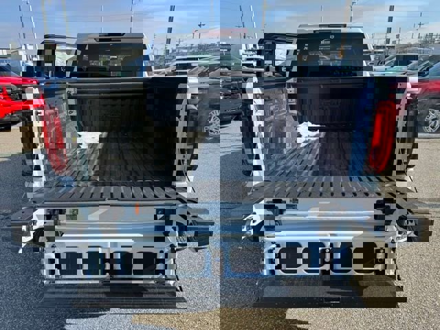 New 2026 GMC Sierra 1500 SLT w/ SLT Premium Package image 17