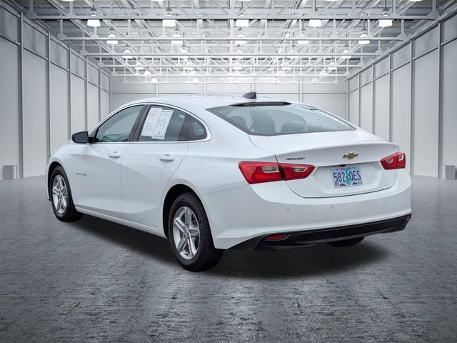 Used 2025 Chevrolet Malibu LS image 3