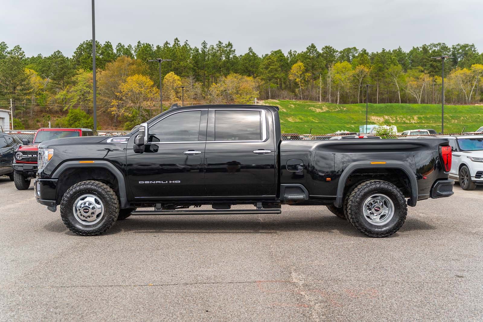 Used 2021 GMC Sierra 3500 Denali w/ Denali Ultimate Package image 4