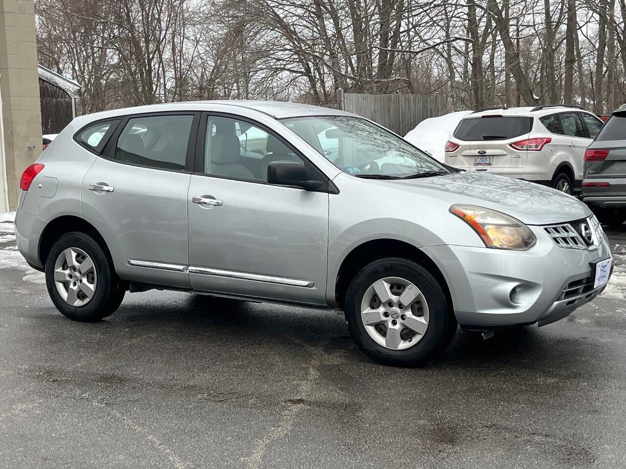 Used 2014 Nissan Rogue S image 3