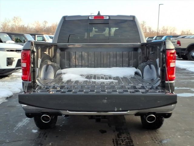 New 2026 RAM 1500 Big Horn AWD/4WD image 17