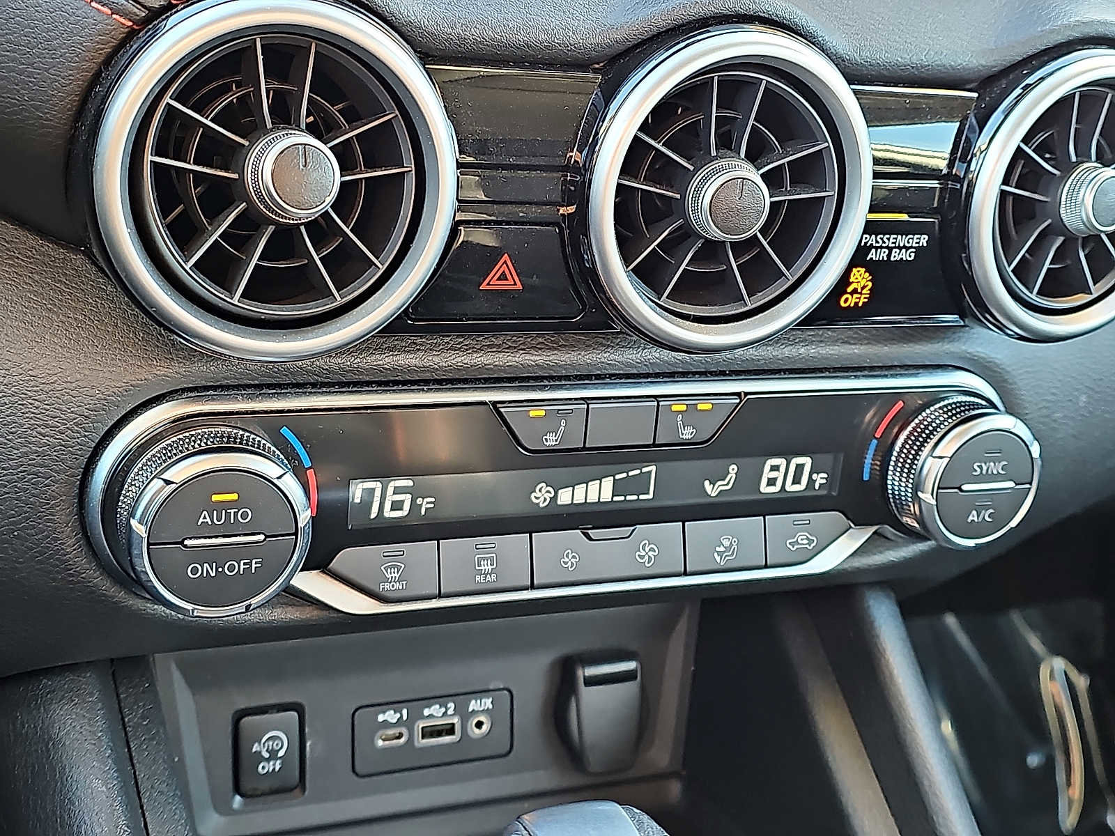 Used 2025 Nissan Sentra SR image 16