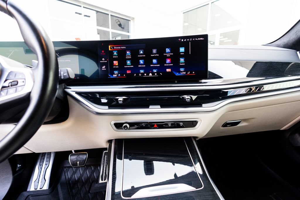 Used 2024 BMW X7 M60i w/ Executive Package AWD/4WD image 28