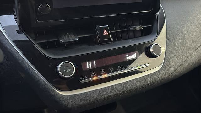 Used 2024 Toyota Corolla LE image 21