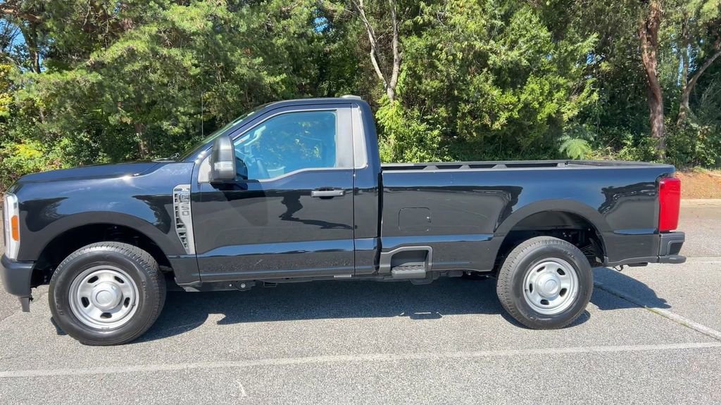 Used 2024 Ford F350 XL w/ Camper Package image 37