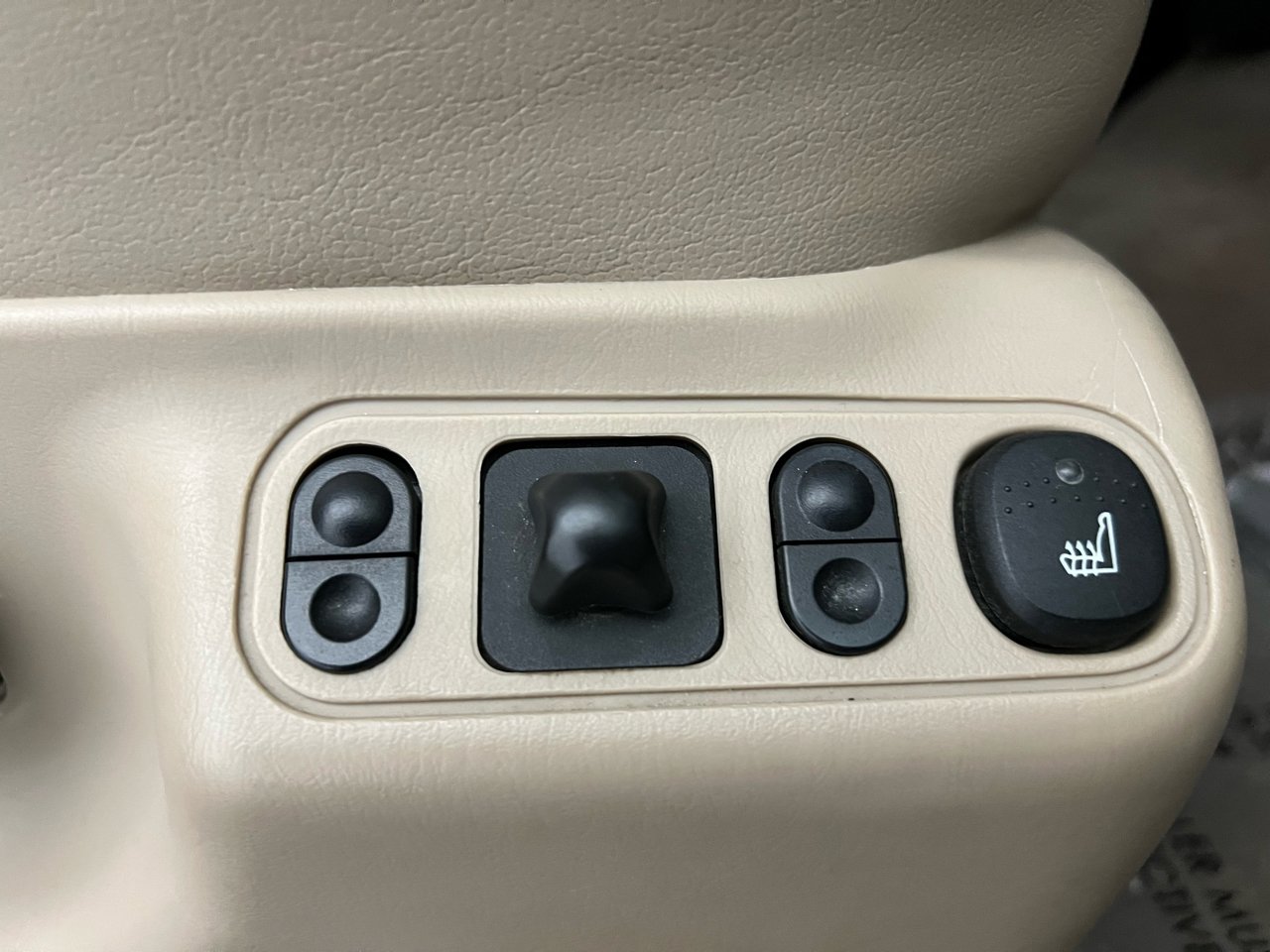 Used 2003 Ford F250 Lariat image 19