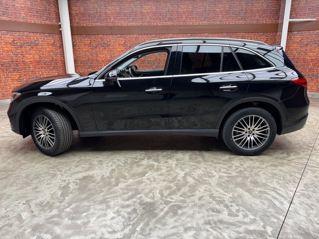 Certified 2023 Mercedes-Benz GLC 300 4MATIC image 2