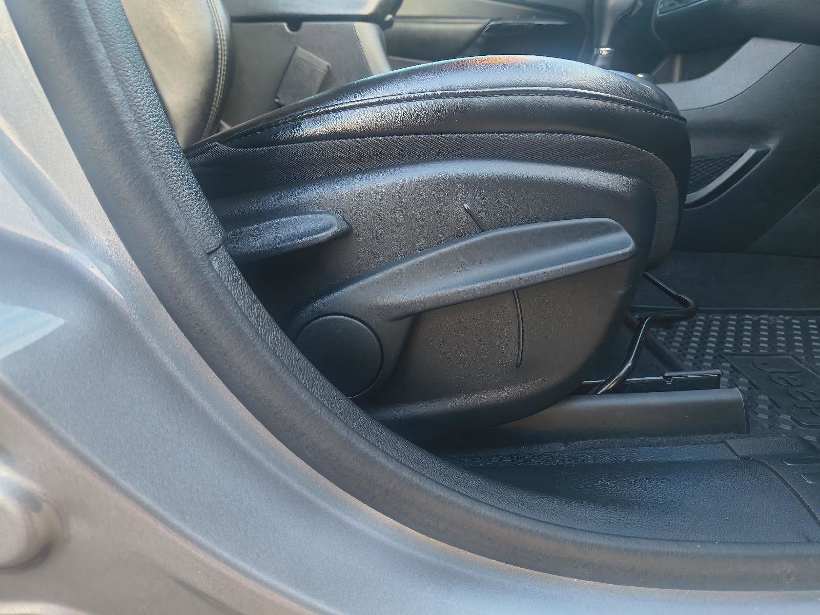 Used 2020 Jeep Cherokee Latitude Plus image 41