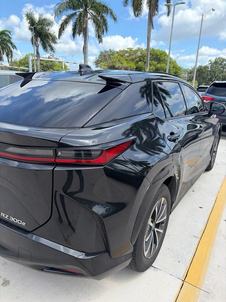 Certified 2024 Lexus RZ 300e Premium w/ Accessory Package (Z1) FWD image 4