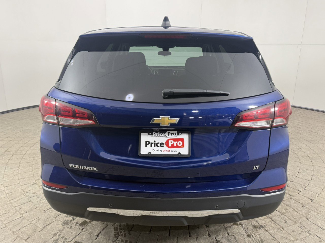 Used 2023 Chevrolet Equinox LT image 6
