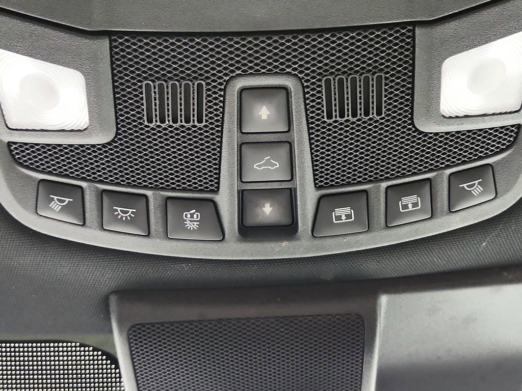 Used 2019 Ford F150 Lariat w/ Equipment Group 502A Luxury image 23