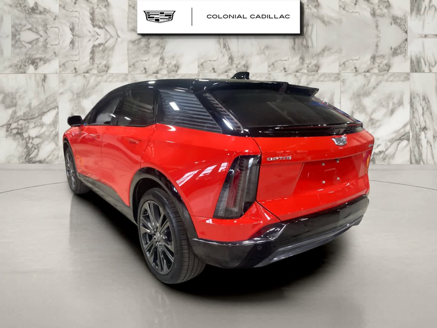 Used 2025 Cadillac Optiq Sport 2 AWD/4WD image 3