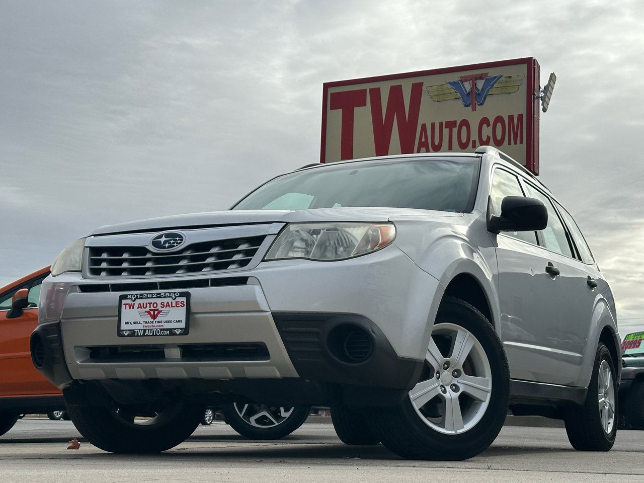 Used 2011 Subaru Forester 2.5X w/ Alloy Wheel Value Pkg image 1