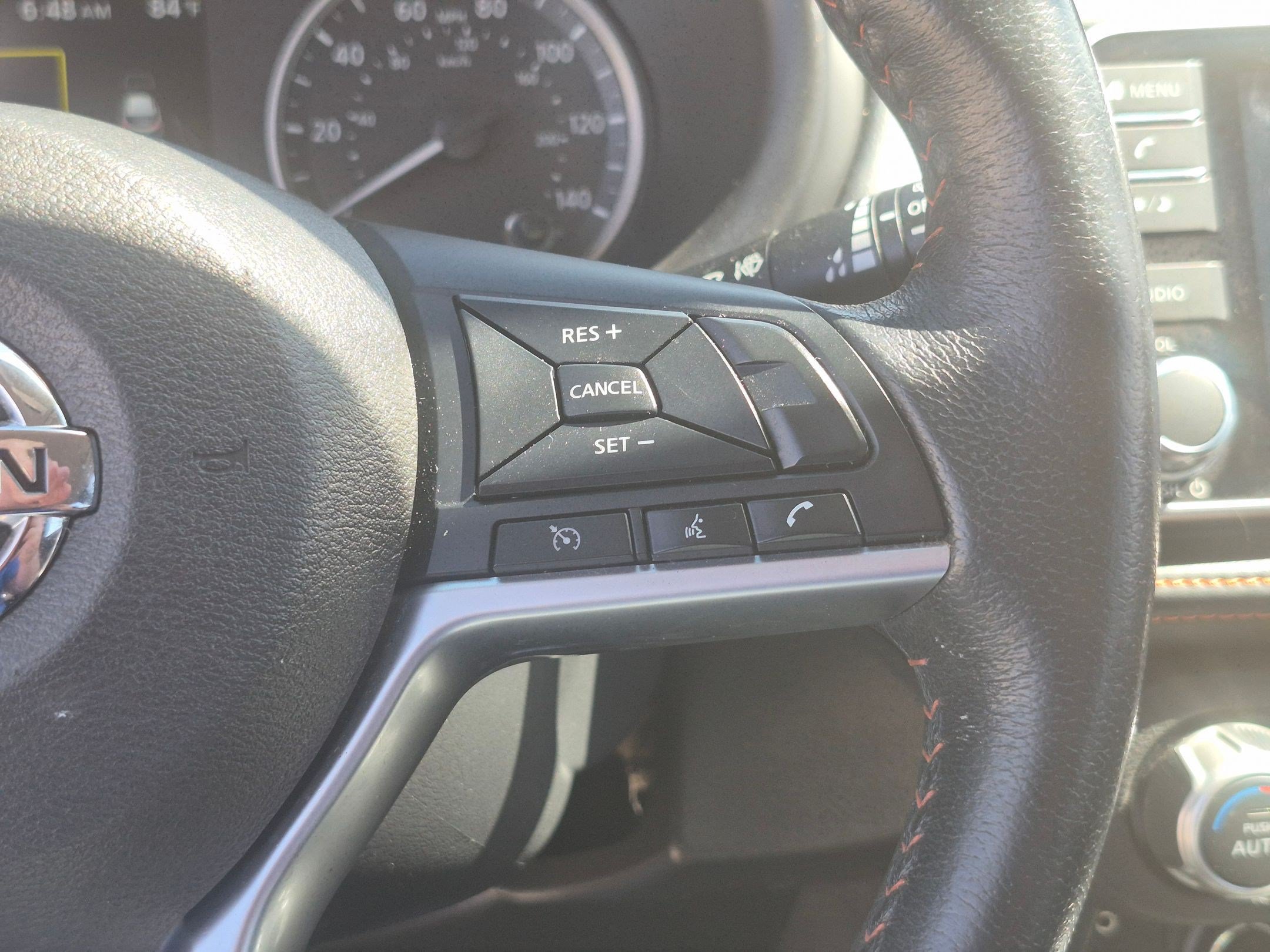 Used 2019 Nissan Kicks SR w/ Exterior Package FWD image 19