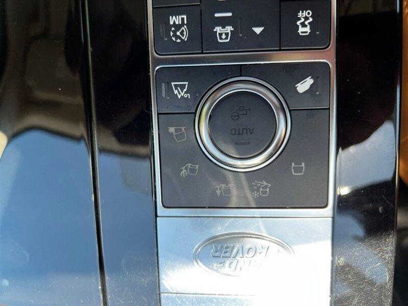 Used 2017 Land Rover Discovery HSE Luxury AWD/4WD image 50