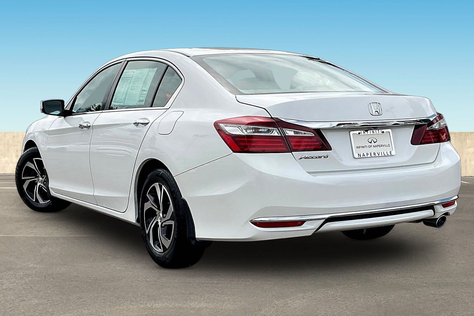 Used 2016 Honda Accord LX image 4