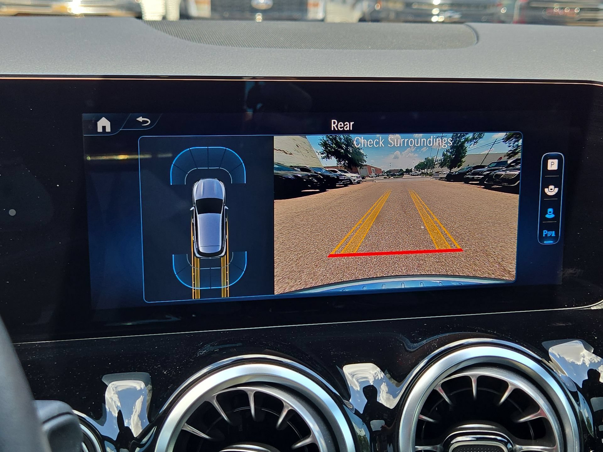 Certified 2025 Mercedes-Benz GLA 250 image 18