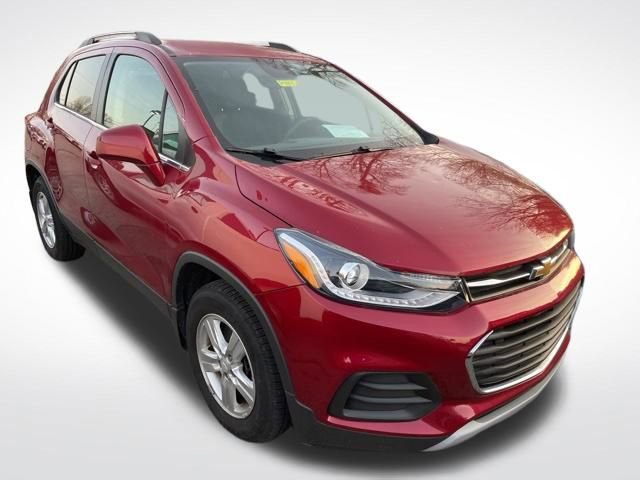 Used 2019 Chevrolet Trax LT image 2