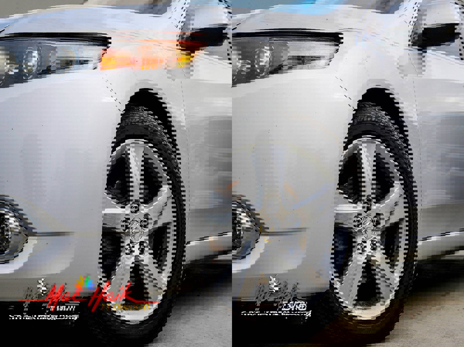 Used 2012 Acura TSX Sedan image 2