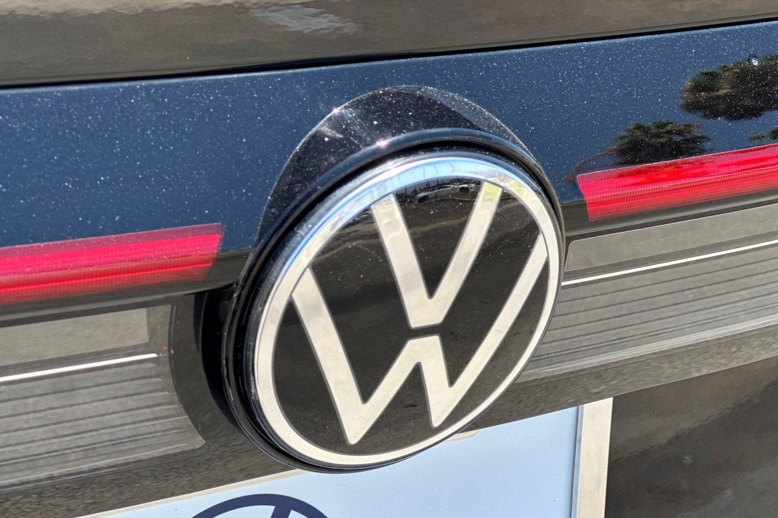 New 2026 Volkswagen Taos S FWD image 7